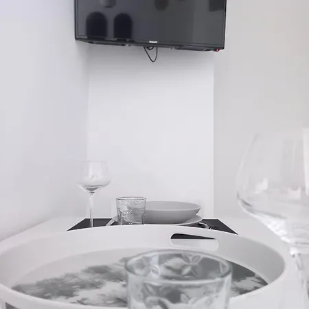 Le 29 , 4pers, 2 Lits, Climatisation Et Wif * Agen